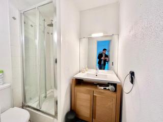 Appartement Vue Mer - À 50m de la Plage des Minimes - Grand Jardin - Parking Gratuit - 5