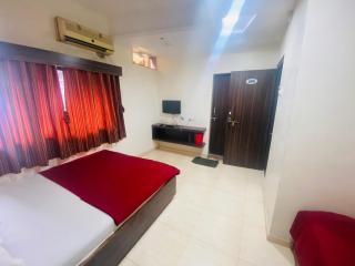 Hotel Sai Bhawani - Shirdi - 8