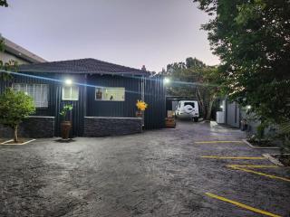 The Throne Goc Guesthouse - 8