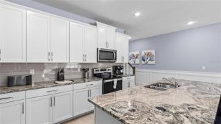 Last Minute Disney Getaway! Private Pool, Hot Tub & Games Room. Book Now! #90493 - Kissimmee - 6