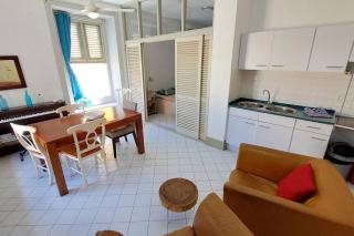 Unu, Bright and airy apartment in monumental Otrobanda - 2