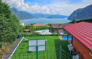 Amazing Home In Solto Collina Bg - 0