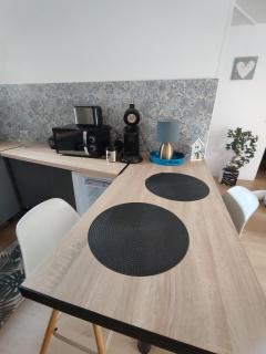 appartement avec piscine et terrasse privée accès 2h par jour - Pinet - 1
