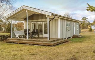 Two-Bedroom Holiday Home In Lottorp - Löttorp - 0
