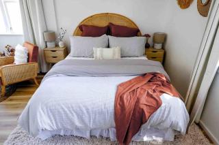 Waikanae Beach Escape - with outdoor bath! - 9