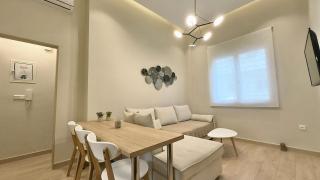 Asinis Apartment - Kalamata - 0