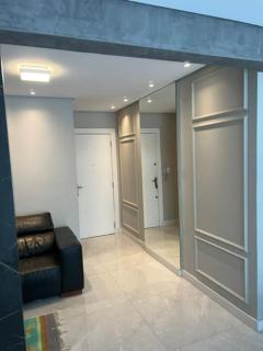 Pe na Areia Ap 2 quartos e terraço, Rua 3704 - Balneário Camboriú - 2