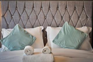 FIRST CLASS 2BR Torch Luxury Haven - Dubai - 6