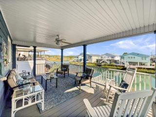 Lazy Days in Cherry Grove! - 2