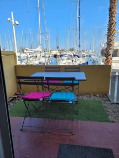 Appartement en résidence avec vue et accès au port - Gruissan - 2