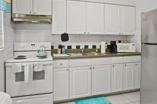 East on Silver Beach 411B - Riviera Beach - 6