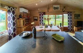 2 Bedroom Awesome Home In Rishult - Rishult - 8
