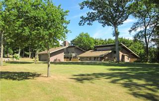 Awesome Apartment In Allinge With Wifi - Allinge - 1
