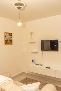Comfort Cove - Nairobi - 8