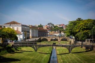 Léka Collegiate 2 adultos - São João del-Rei - 1