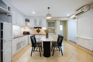 VietHOME-The Duplex 67-6pax-Lift Netflix-FREE Laundry - 2