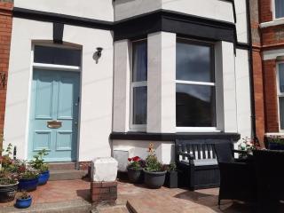Victorian seaside apartment - West Kirby - 0