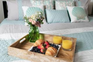 Serenity by the Sea Heated Pool and Spa - 5