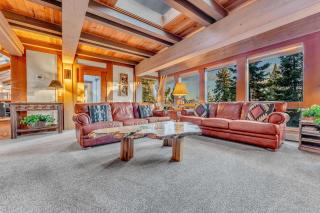 3 Level Getaway with Grill Minutes from Lake Tahoe - Tahoe City - 2