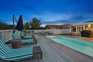 Waterfront Escape 5Bed, 3Bath, Heated Pool - Tampa - 9