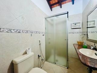 Amplia y hermosa casa quinta de 4 habitaciones - Asunción - 1