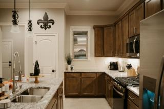 New -business - Ready - Water View - Near Golf - Lake Charles - 2
