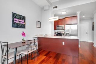 Magnificent 1br W Pool & Gym - Philadelphia - 2