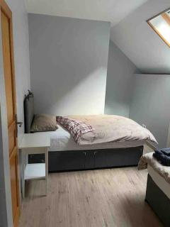 Maison de Bergers, Cyclist & Ski Friendly Town House, WIFI, Secure Bike Store - Le Bourg-dʼOisans - 3