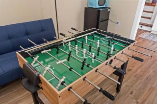 Chill Retreat, hot tub, large private yard - Wilmington - 7