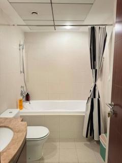 1 BHK Apartment in Dubai in front of Burj Khalifa - 9