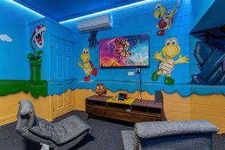 Magical 6BR Family Retreat with Pool Near Disney - Orlando - 3