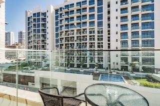 Sleek Studio Apartment in Azizi Riviera 47, Al Merkadh by Deluxe Holiday Homes - Dubai - 9