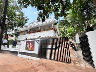 Cliff Diaries - Varkala - 1
