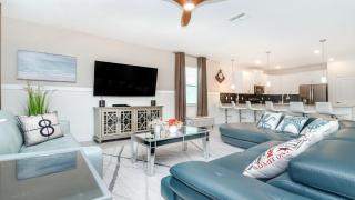 Last Minute Disney Getaway! Private Pool, Hot Tub & Games Room. Book Now! #56469 - Davenport - 6