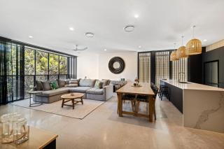 Mooloolaba luxury beach escape The Smith - 2