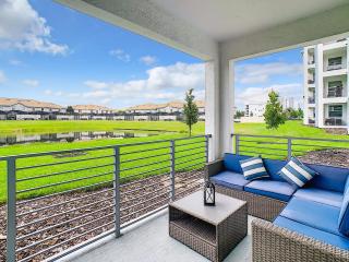 Last Minute Disney Getaway! Private Pool, Hot Tub & Games Room. Book Now! #88097 - Kissimmee - 0