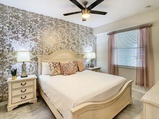 Last Minute Disney Getaway! Private Pool, Hot Tub & Games Room. Book Now! #88097 - Kissimmee - 5