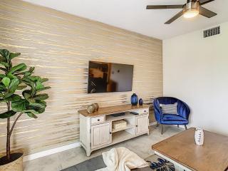 Last Minute Disney Getaway! Private Pool, Hot Tub & Games Room. Book Now! #88097 - Kissimmee - 3