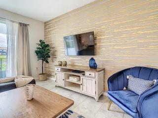 Last Minute Disney Getaway! Private Pool, Hot Tub & Games Room. Book Now! #88097 - Kissimmee - 2