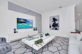 Last Minute Disney Getaway! Private Pool, Hot Tub & Games Room. Book Now! #59365 - Kissimmee - 5