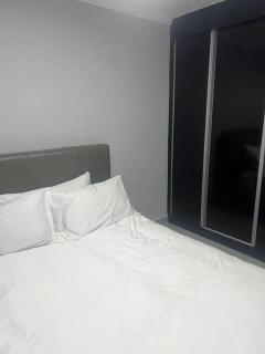 Endonini house Lovely 2 Bedroom Apartment - Nelspruit - 7