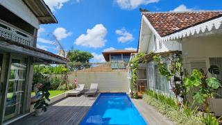 Villa Purnama Bali - 2 private bungalows & private pool - Canggu - 9