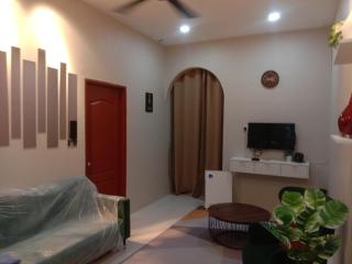 Inap KAMI HOMESTAY - Lumut - 4