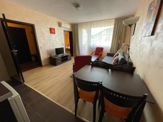 Bansko Royal Towers Thea Apartment, modern renovated bathroom - 1