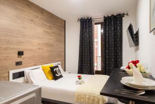 Apartamentos Day Madrid CHUECA Centro Gran Via Sol Malasaña - Madrid - 5