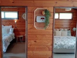 Cosy Inn Central Rotorua 2BR Entire House - 6