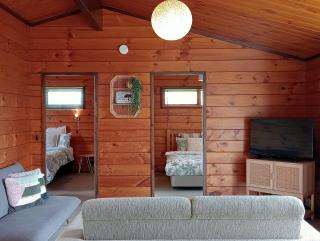 Cosy Inn Central Rotorua 2BR Entire House - Rotorua - 5