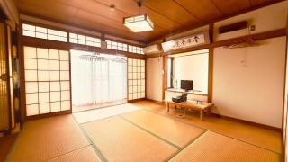 民宿旅館ひろえ1日1組限定 - - 5