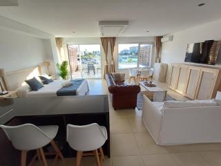 APART , DEPARTAMENTOS loft , bahia grande nordelta , BALCON JACUZZI Y vista a la bahia - Benavídez - 9