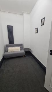 Deluxe 2-bed Apartment, Birmingham - Birmingham - 1